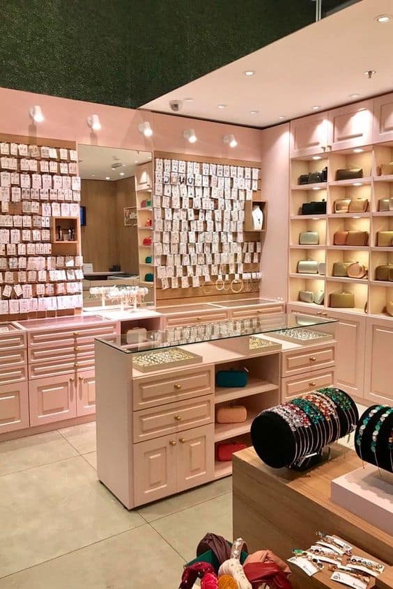 Những mẫu thi công shop phụ kiện trang sức hiện đại