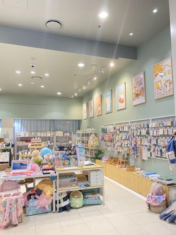 Những mẫu thi công shop quà tặng đẹp hiện nay
