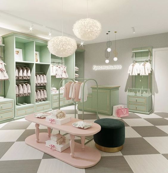 Mẫu thi công shop quần áo trẻ em thu hút khách hàng