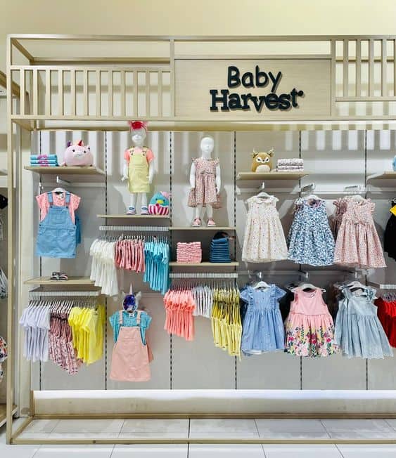 Mẫu thi công shop quần áo trẻ em đẳng cấp