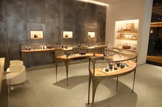 Thi công shop trang sức 0906.157.879 trọn gói giá tốt tại TPHCM. 9 Mẫu thi công shop trang sức đẹp