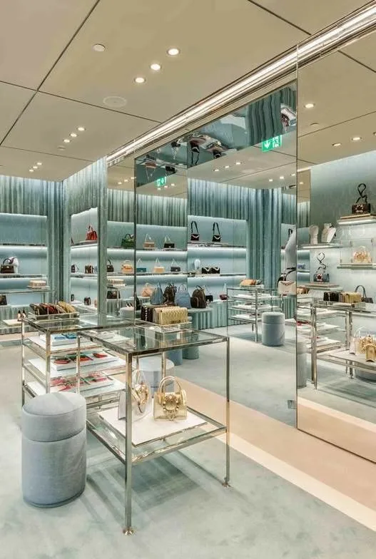 Thi Công Shop Túi Xinh Đẹp Mỗi Góc Nhìn 11 Mẫu thi công shop túi xinh hiện nay