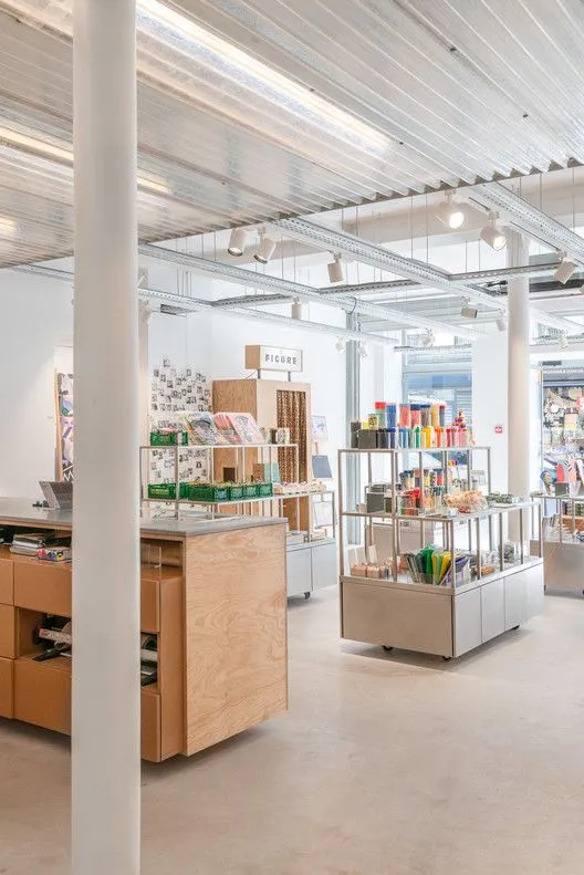 Mẫu thi công shop văn phòng phẩm đẹp