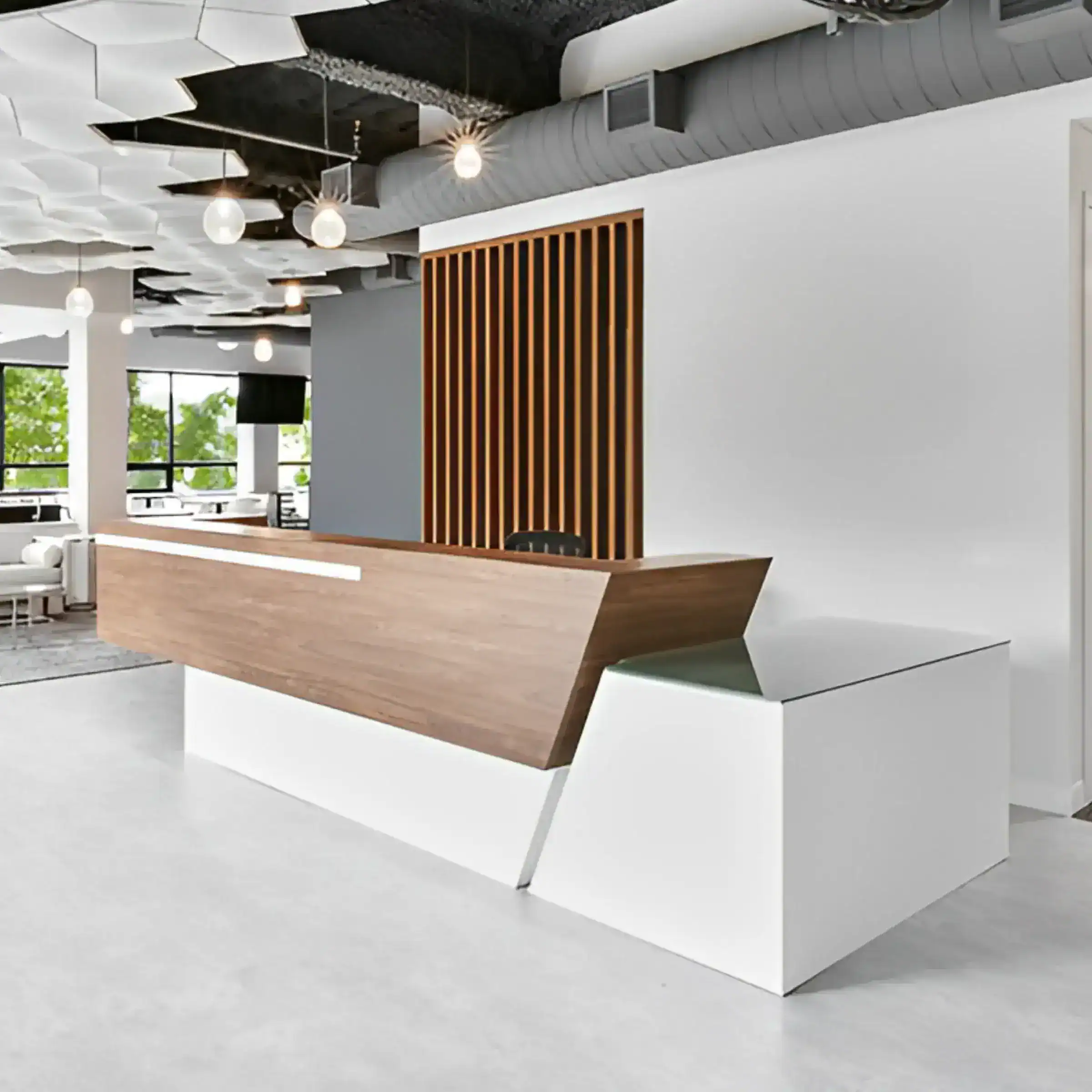 Quầy lễ tân bằng gỗ tự nhiên