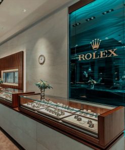 Tủ trưng bày đồng hồ 10 Tủ trưng bày đồng hồ