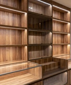 Tủ trưng bày gỗ