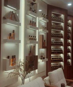 Tủ trưng bày mỹ phẩm 10 Tủ trưng bày mỹ phẩm