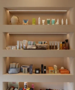 Tủ trưng bày mỹ phẩm