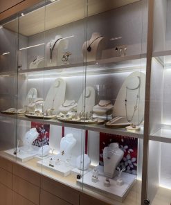 Tủ trưng bày phụ kiện 8 Tủ trưng bày phụ kiện