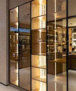 Tủ trưng bày sản phẩm