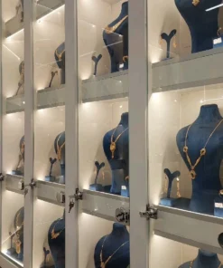 Tủ trưng bày trang sức