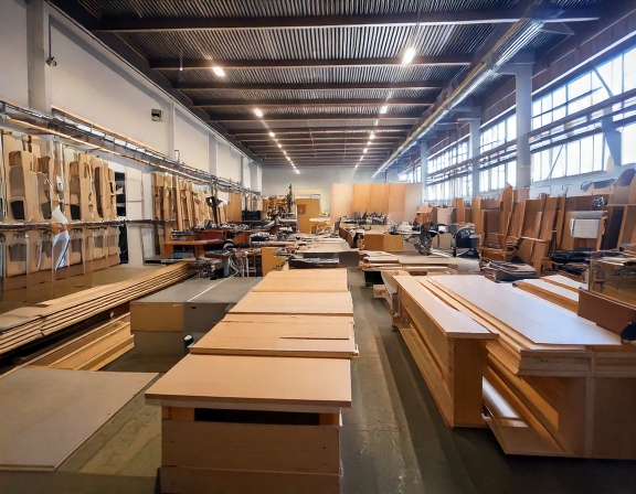 Xuong San Xuat Tu Bep Truc Tiep 4 Xuong San Xuat Tu Bep Truc Tiep 4